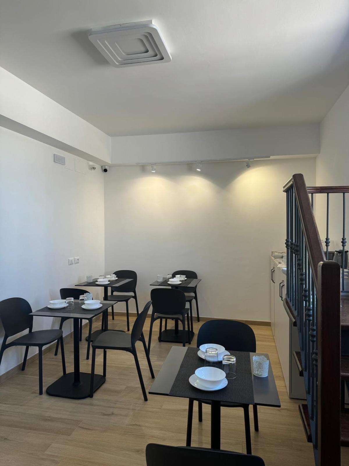 Guest House Al Porto Civitavecchia Luaran gambar