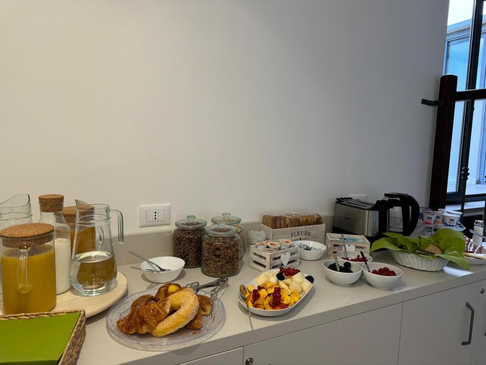 Guest House Al Porto Civitavecchia Luaran gambar